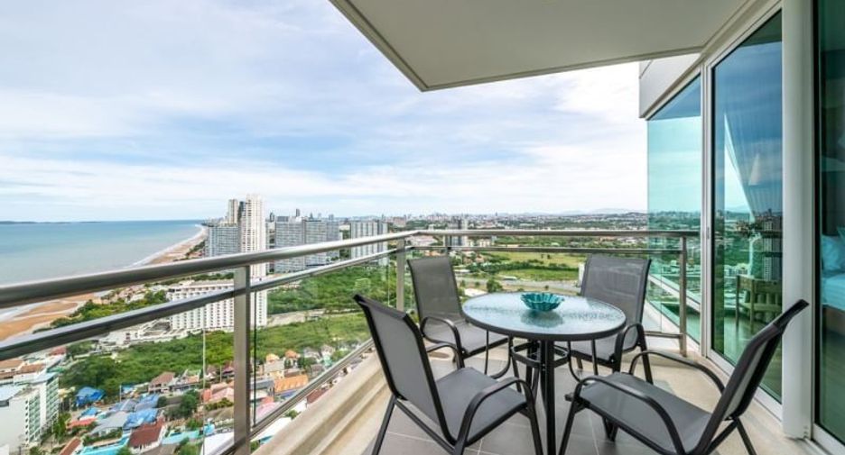 For sale 4 ベッドルーム condo in Bang Lamung, Chonburi