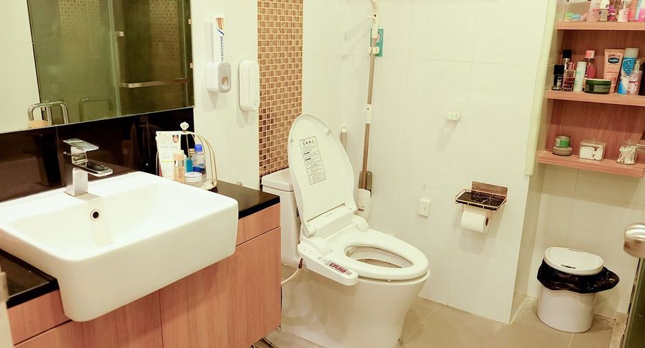 出租 和 出售 1 卧室 公寓 在 Si Racha, Chon Buri