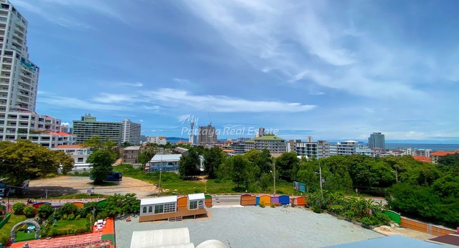 For sale 3 bedrooms condo in Bang Lamung, Chonburi