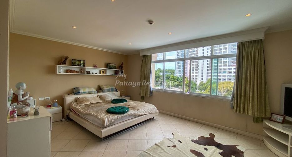 For sale 3 bedrooms condo in Bang Lamung, Chonburi
