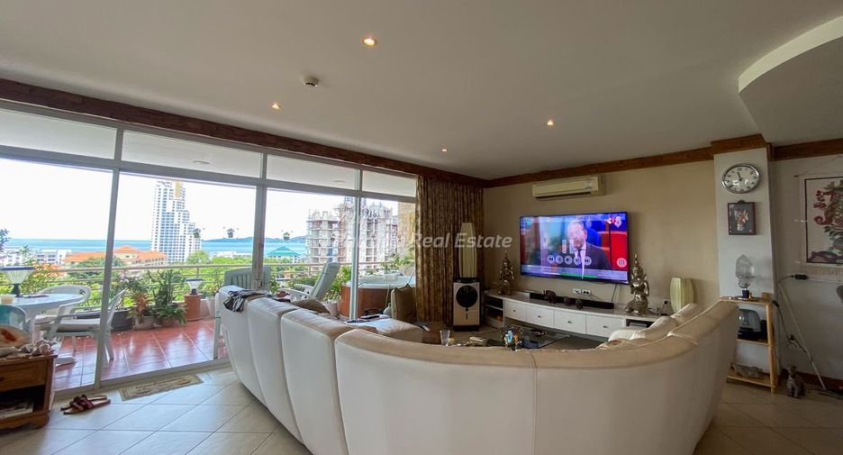 For sale 3 bedrooms condo in Bang Lamung, Chonburi