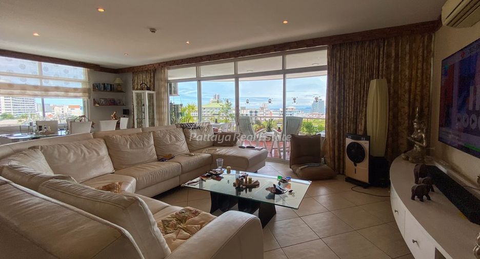 For sale 3 bedrooms condo in Bang Lamung, Chonburi