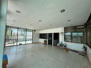 For rent 2 Beds warehouse in Mueang Samut Sakhon, Samut Sakhon