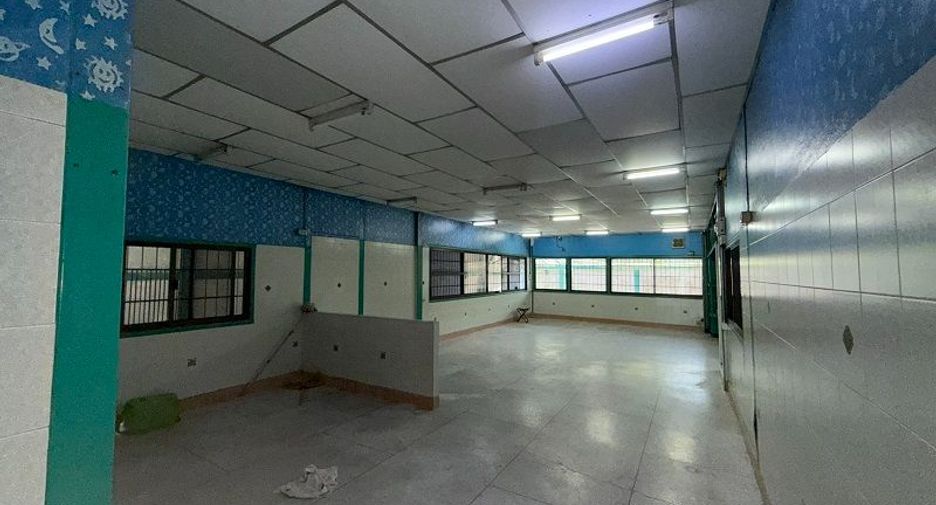 出租 2 卧室 仓库 在 Mueang Samut Sakhon, Samut Sakhon