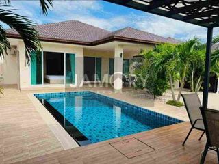 For rent 3 Beds house in Bang Lamung, Chonburi
