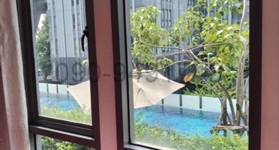 À louer 1 chambre condo à Phra Khanong, Bangkok