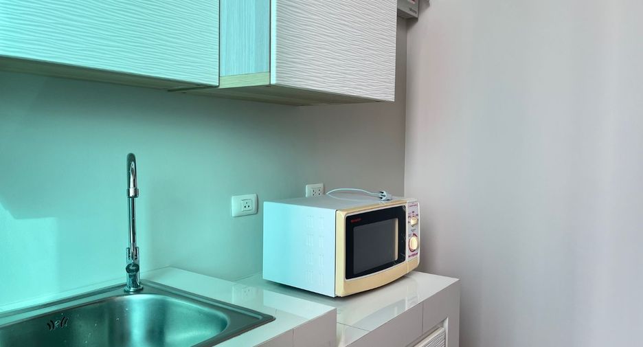 For sale 1 bed condo in Khan Na Yao, Bangkok