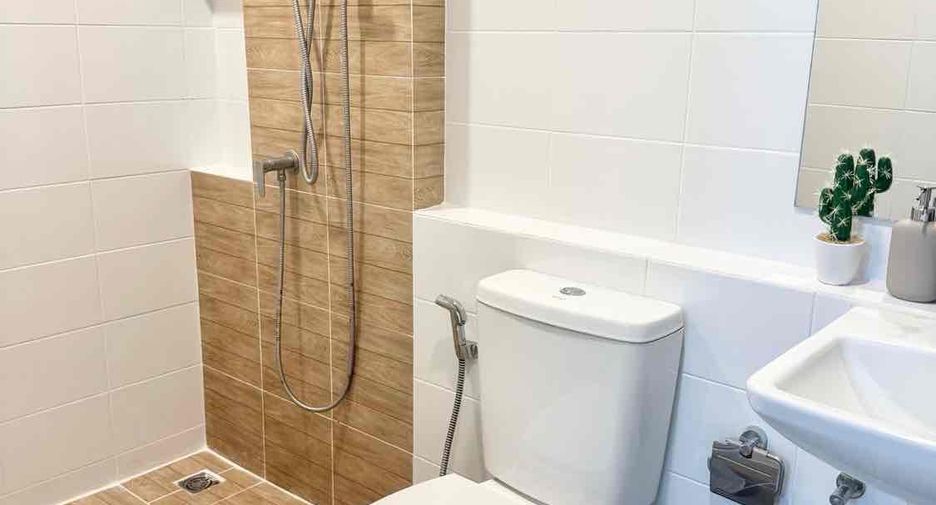 For rent 3 ベッドルーム townhouse in Bang Phli, Samut Prakan