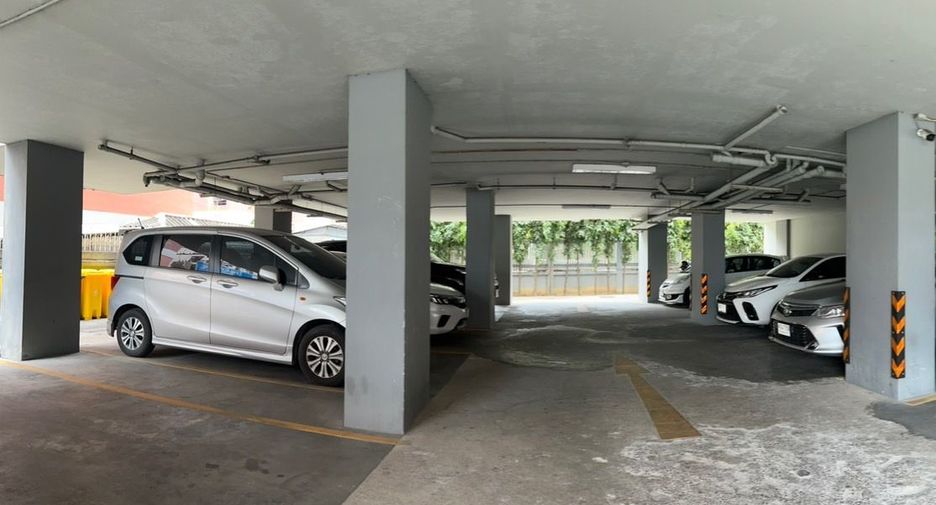 For sale 1 bed condo in Pak Kret, Nonthaburi