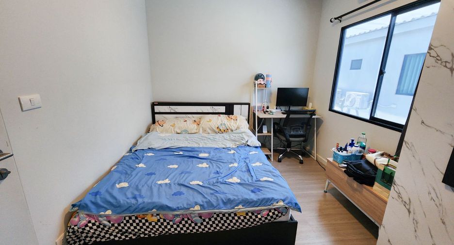 For sale 2 bedrooms townhouse in Phra Samut Chedi, Samut Prakan