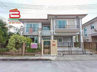 À vendre 3 chambres maison à Krathum Baen, Samut Sakhon