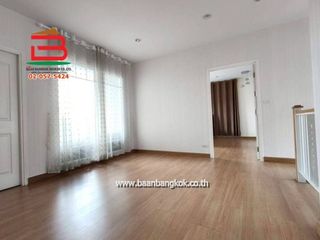 À vendre 3 chambres maison à Krathum Baen, Samut Sakhon