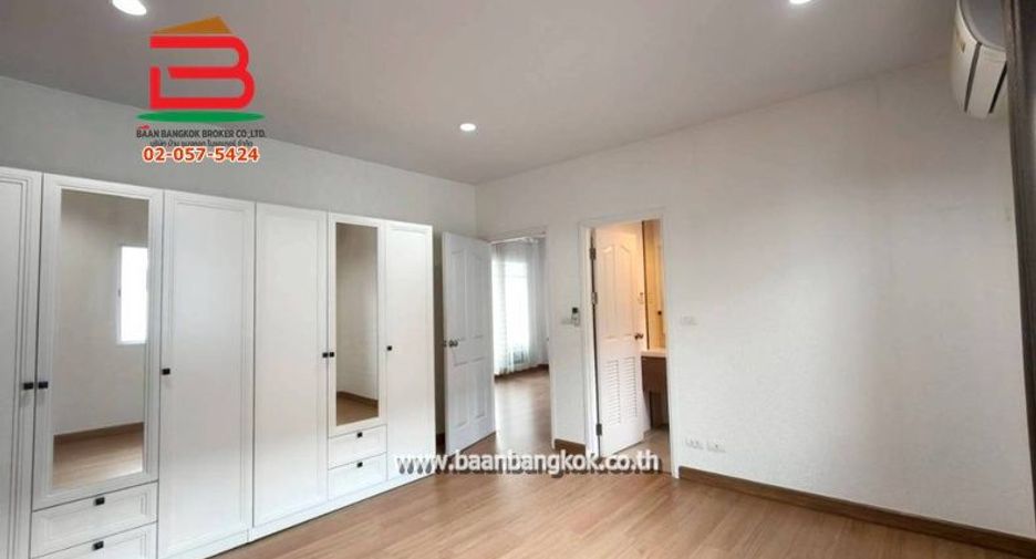 For sale 3 ベッドルーム house in Krathum Baen, Samut Sakhon