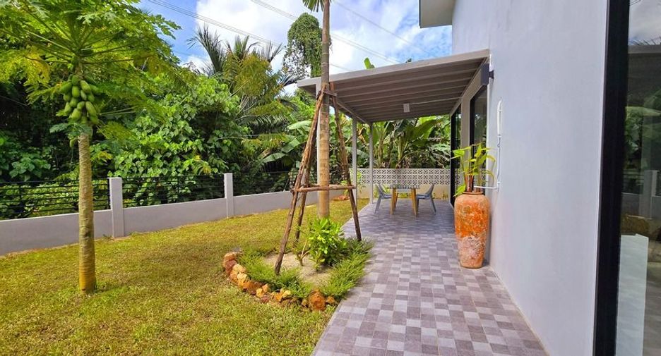 For rent 4 bedrooms house in Mueang Krabi, Krabi