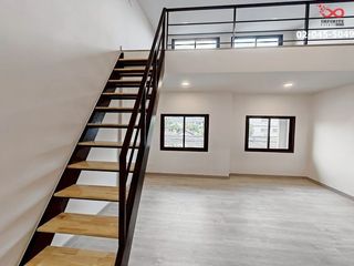 For sale 2 bed townhouse in Khlong Toei, Bangkok