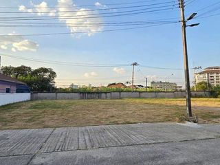 出售 土地 在 Bang Lamung, Chon Buri