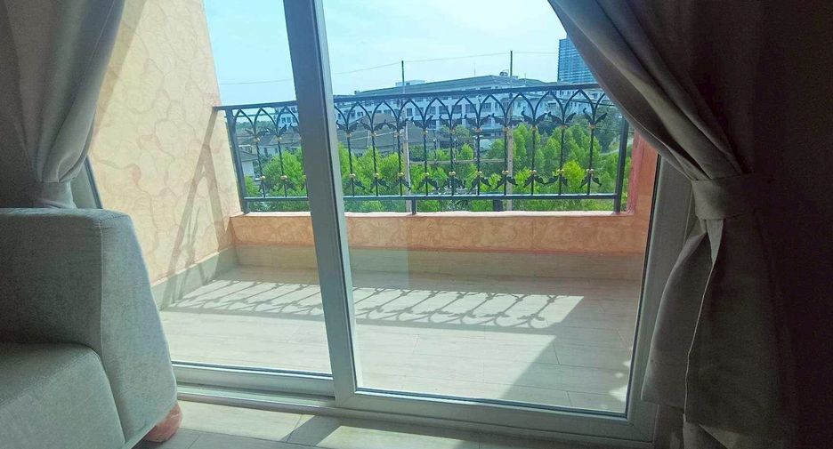 For sale 1 bed condo in Bang Lamung, Chonburi