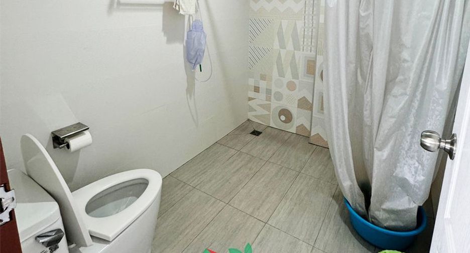 Casa en venta de 6 habitaciones en Bang Khae, Bangkok