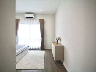 Casa en alquiler y en venta de 5 habitaciones en Bang Phli, Samut Prakan