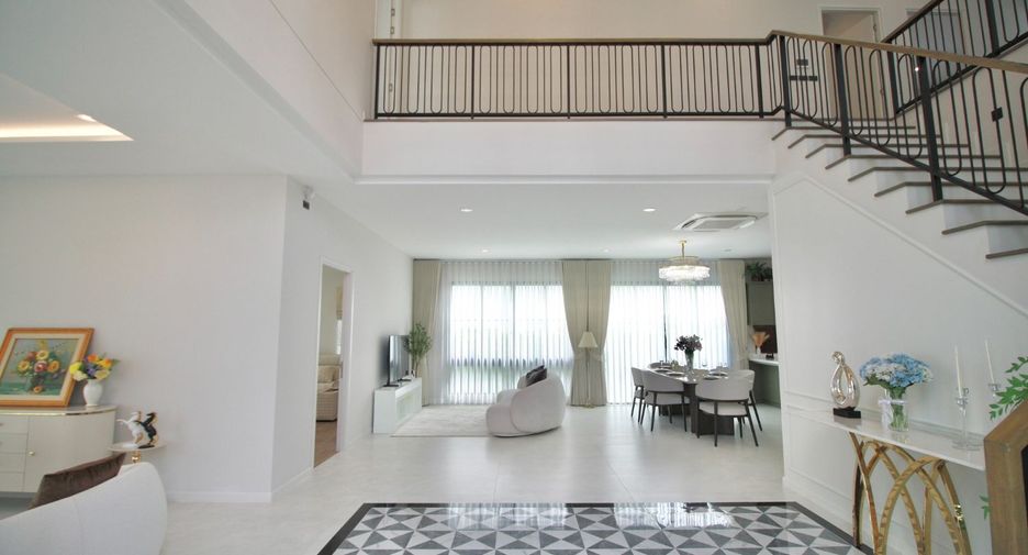 Haus zur Miete und zum Kauf mit 5 Zimmer in Bang Phli, Samut Prakan