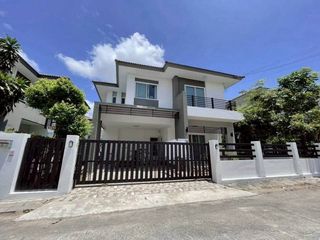 For rent 3 bed house in Si Racha, Chonburi