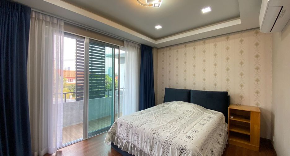 For sale 12 bed house in Pak Kret, Nonthaburi