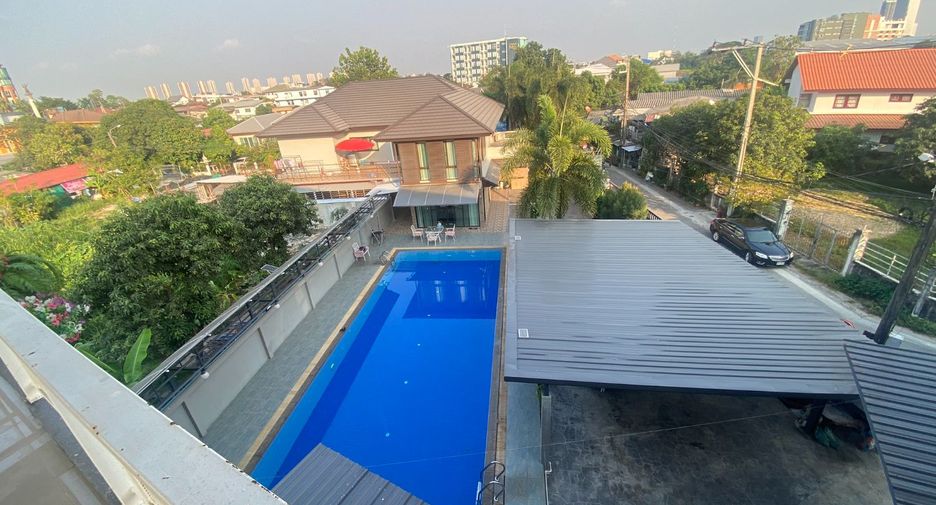 For sale 12 bed house in Pak Kret, Nonthaburi