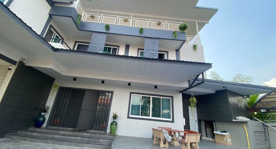 For sale 12 bed house in Pak Kret, Nonthaburi