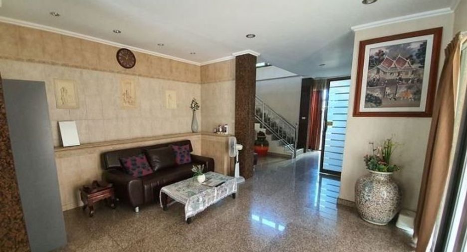 For sale 12 bed house in Pak Kret, Nonthaburi