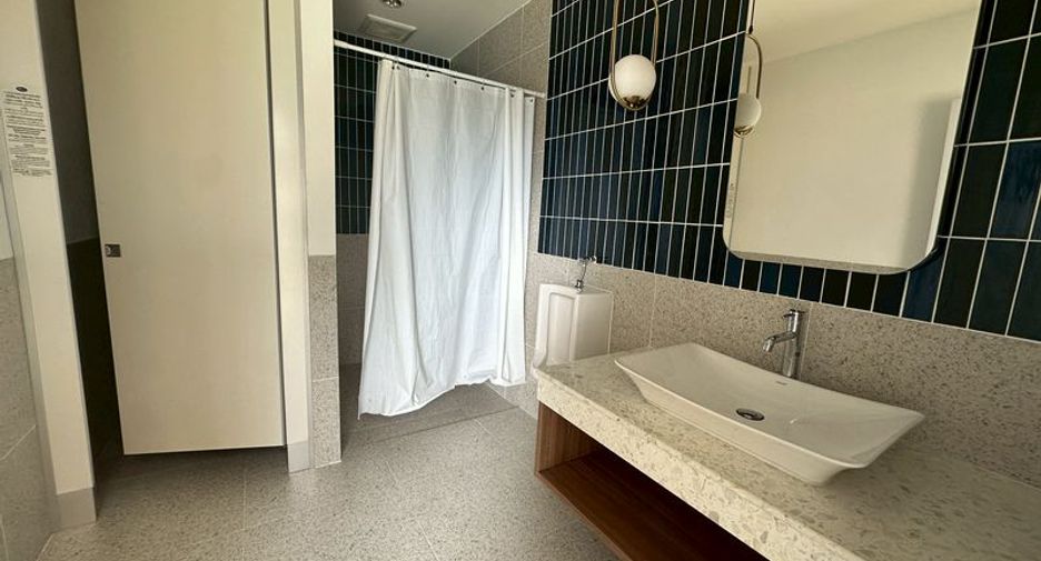 For sale 2 bedrooms condo in Si Racha, Chonburi