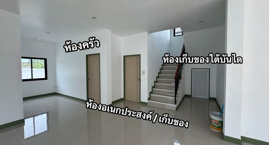 For sale 5 bedrooms townhouse in Krathum Baen, Samut Sakhon