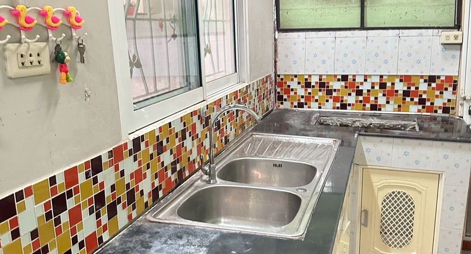 For sale 3 bedrooms house in Lam Luk Ka, Pathum Thani