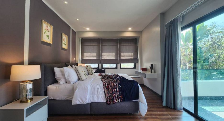 For sale 5 bedrooms villa in Hang Dong, Chiang Mai