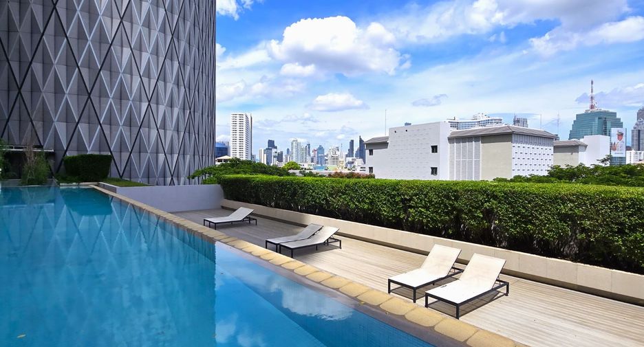 For rent and for sale 2 bedrooms condo in Khlong San, Bangkok
