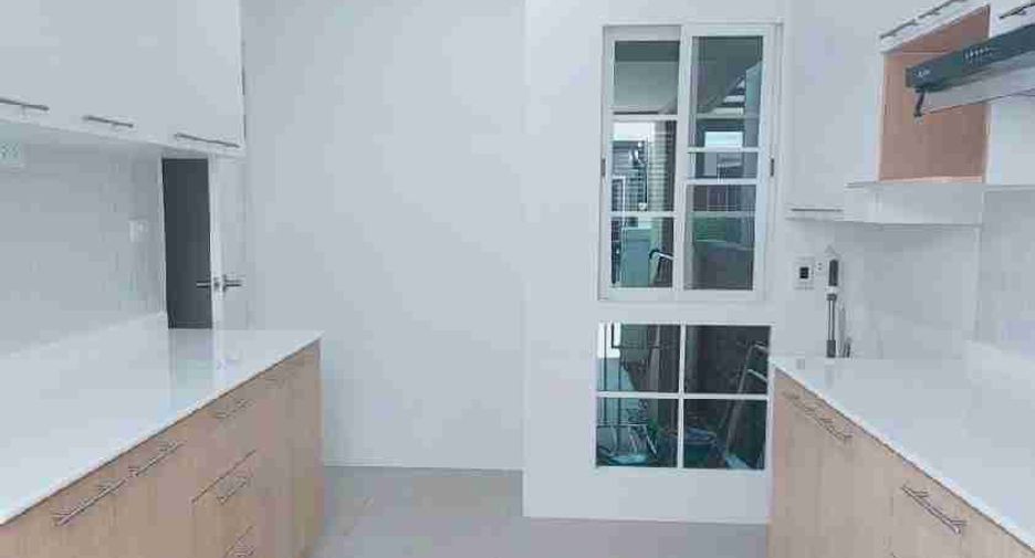 ขาย 3 ห้องนอน บ้านเดี่ยว ใน ประเวศ, กรุงเทพฯ