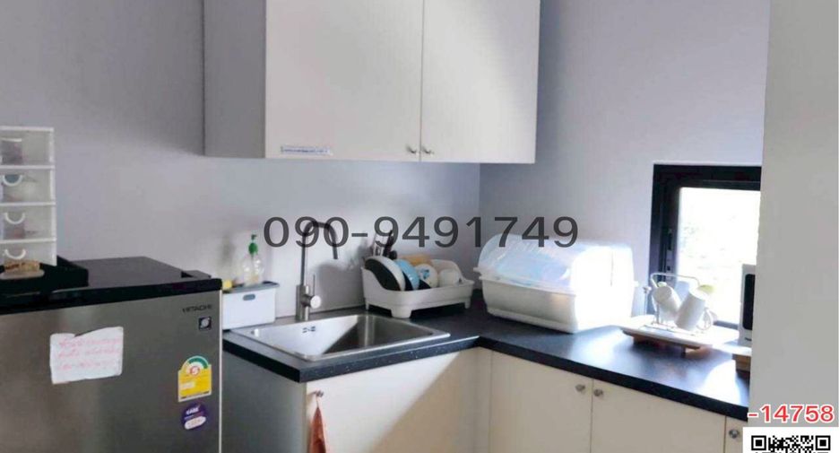 For sale 6 bedrooms retail Space in Phra Khanong, Bangkok