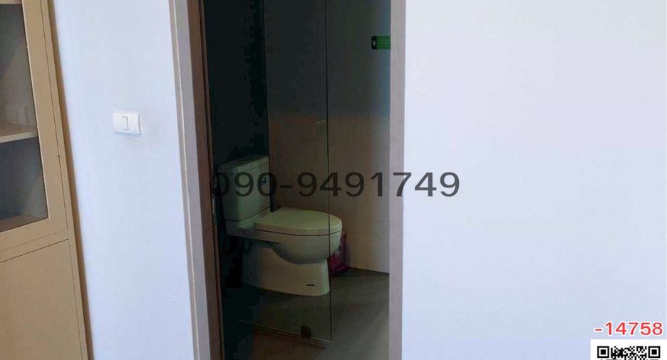 For sale 6 bedrooms retail Space in Phra Khanong, Bangkok