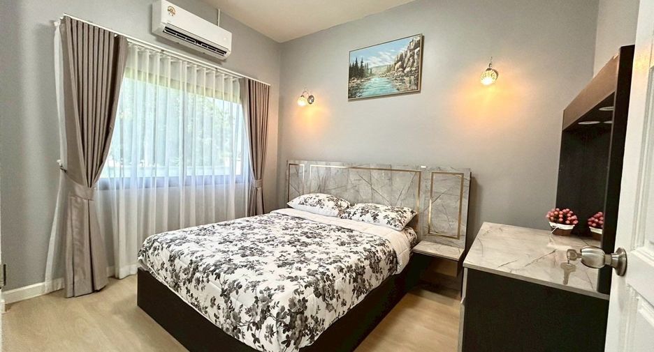 For sale 3 ベッドルーム villa in Sattahip, Chonburi