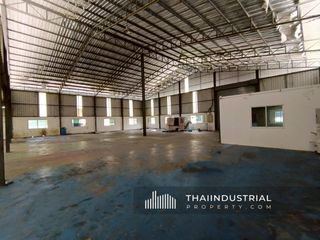 For rent warehouse in Ban Bueng, Chonburi
