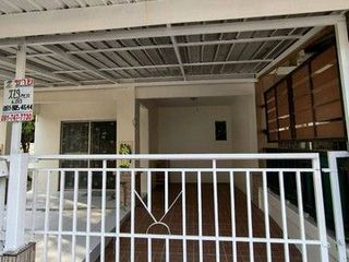 À vendre 3 chambres maison à Mueang Samut Sakhon, Samut Sakhon