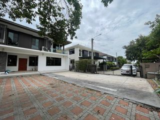 For rent 4 Beds house in Prawet, Bangkok