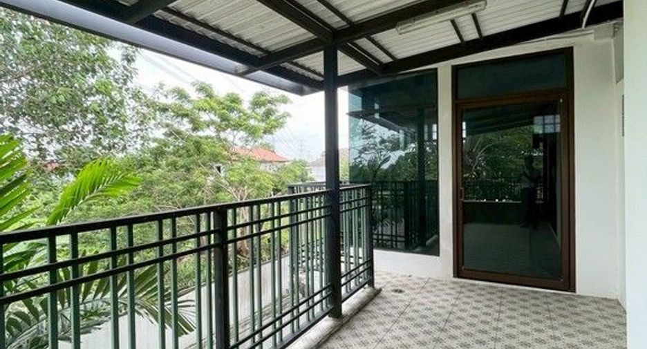 For rent 4 bedrooms house in Prawet, Bangkok