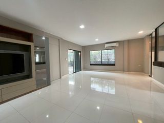 For rent 4 Beds house in Prawet, Bangkok