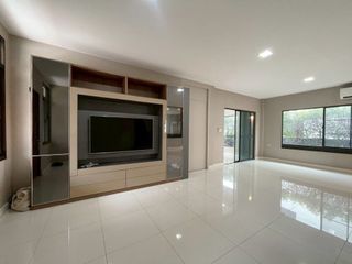 For rent 4 Beds house in Prawet, Bangkok
