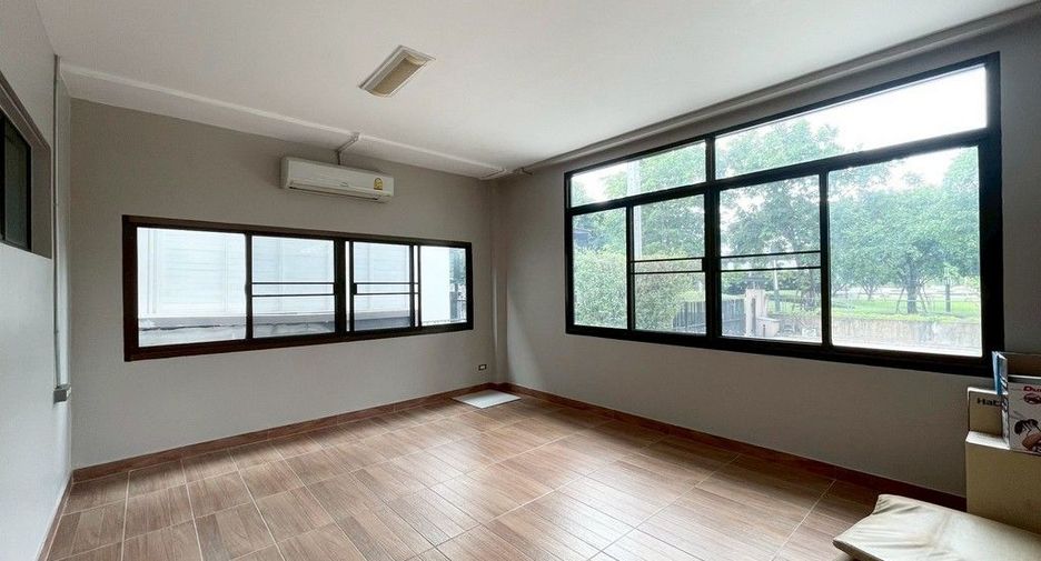 For rent 4 bedrooms house in Prawet, Bangkok