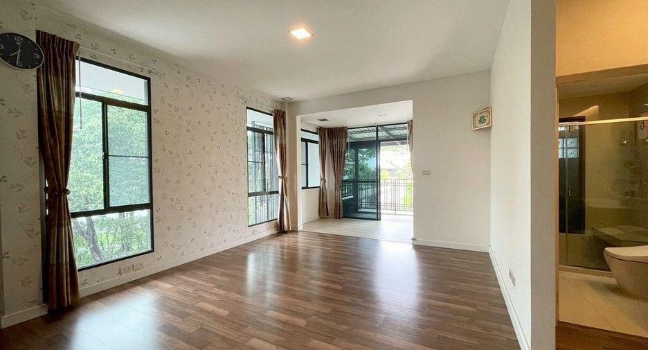 For rent 4 bedrooms house in Prawet, Bangkok