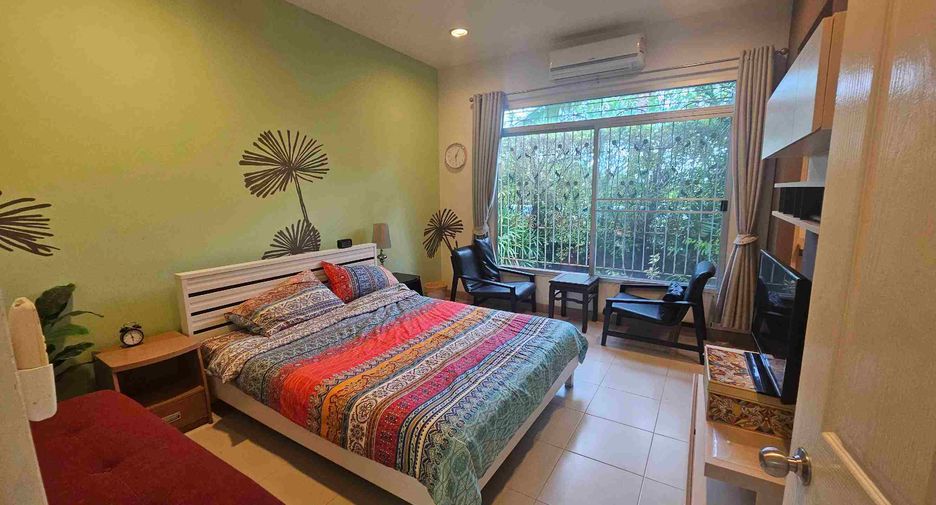 À louer 3 chambres maison à Mueang Rayong, Rayong