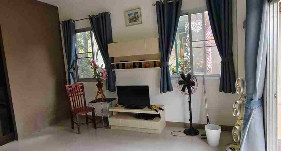 À louer 3 chambres maison à Mueang Rayong, Rayong