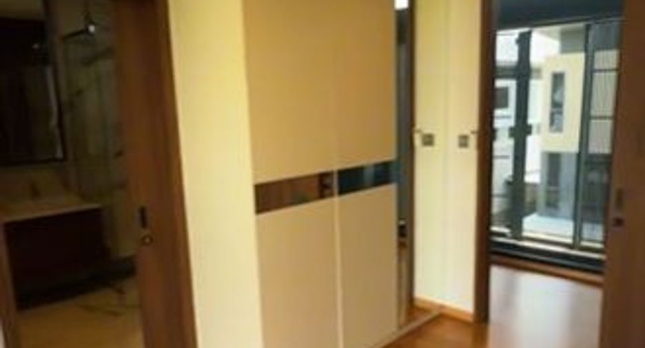 For sale 4 bedrooms villa in Prawet, Bangkok