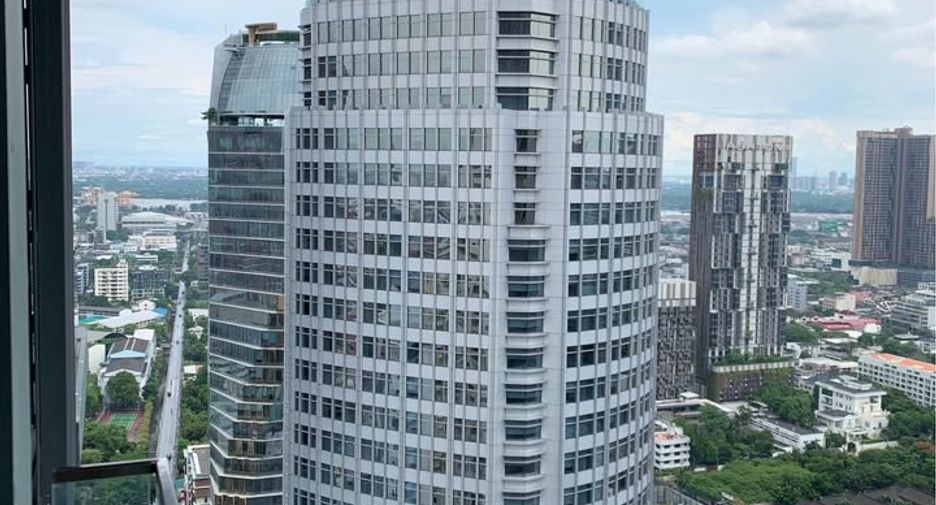 Condo en alquiler de 1 habitaciones en Khlong Toei, Bangkok